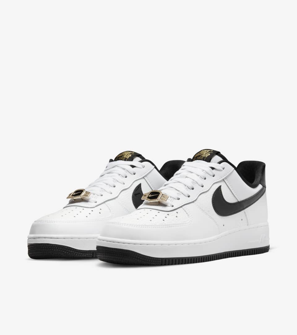 nike air lv8